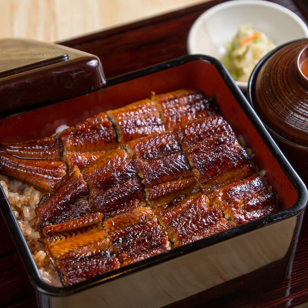 うな重 並(半身)
