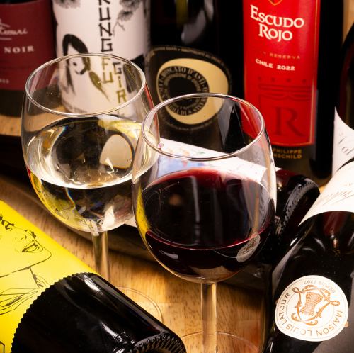 All-you-can-drink carefully selected wines available♪