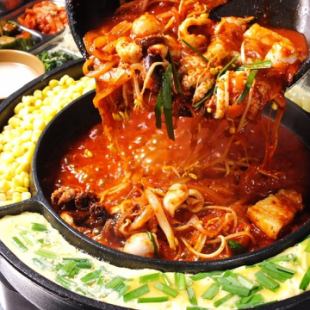 本場韓国で辛い物好きに「人気のチュクミ」※1人前の料金です