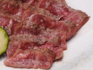 和牛牛肉赤身ステーキ（100g）