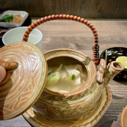 鱧と松茸土瓶蒸し