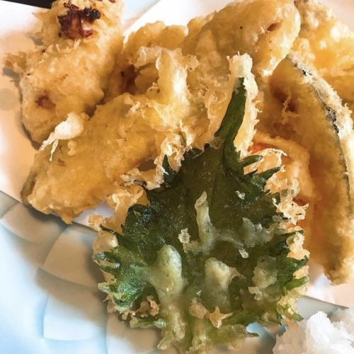 魚介類をサクサクの天ぷらで！『天ぷら定食』