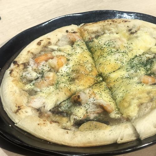 Special seafood pizza