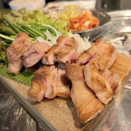 Authentic Korean Samgyeopsal Course♪ Food only 2980 yen