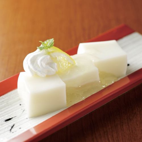 Mochiri Almond Tofu with Berry Sauce