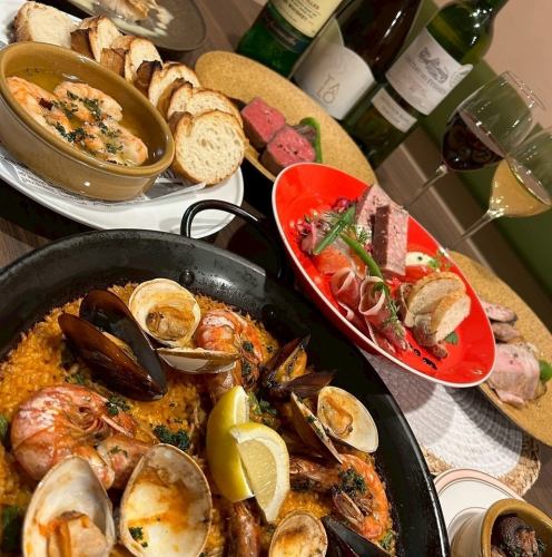 【パエリア3種類からチョイス♪】前菜5種盛り・和牛料理を含む全8品/Cコース6,000円(税込)