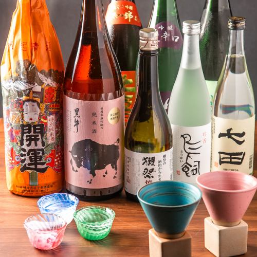 厳選された、日本酒や焼酎が沢山ございます！