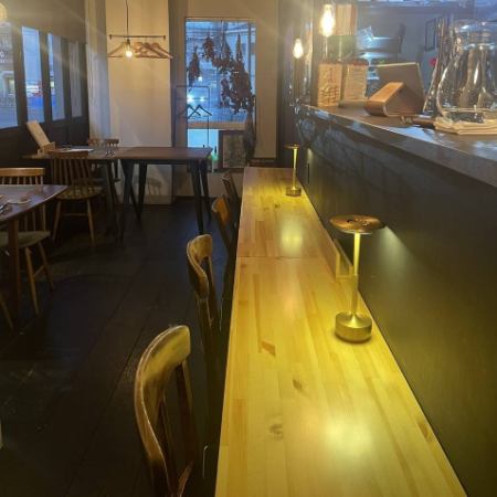 Counter seat reservations (single item orders)