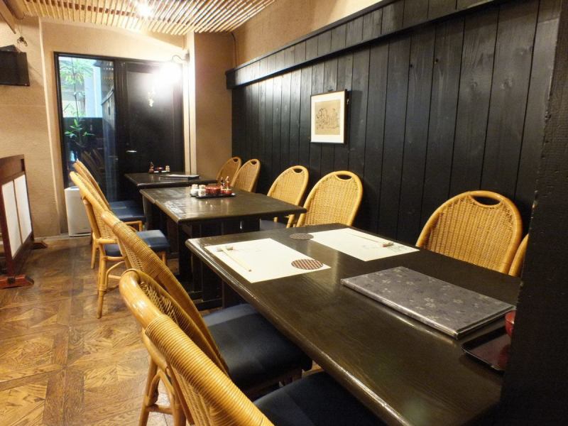 ◆ Up to 50 people can be reserved in the store ◆ Up to 50 people can be reserved on the 1st floor and 20 people on the 2nd floor.We accept budgets from 8,800 yen per person.There is also an open floor with table seats on the 1st floor, which can be reserved for private use.Ideal for banquets, anniversary dinners and social gatherings.