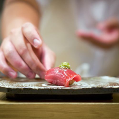 【寿司会席】カウンターの至福のひととき（予約制）熟練の職人がカウンターから繰り広げる最高のおもてなし