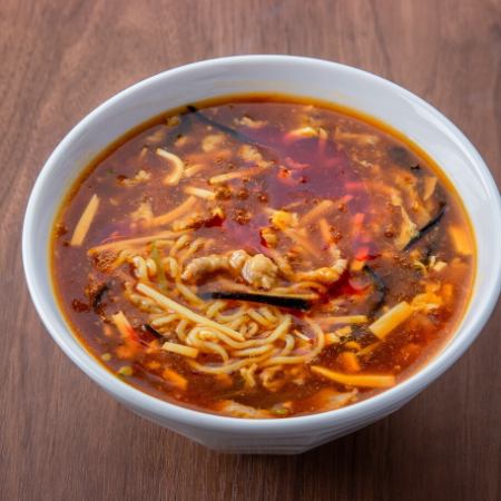 Soy Sauce Tonkotsu Baked Noodles / Sichuan Hot and Sour Soup Noodles