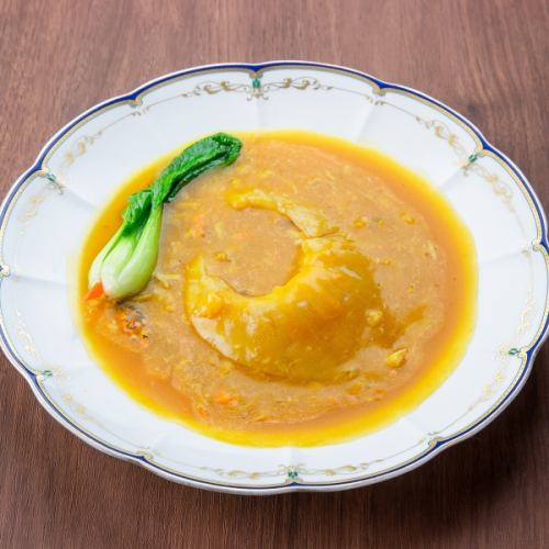 気仙沼産　最高級フカヒレ尾びれの姿上海蟹味噌スープ仕立て　100g