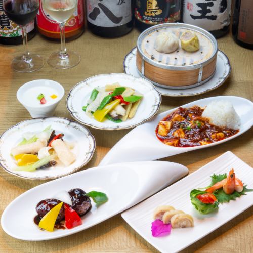 Limited time course A: 7 dishes including Shanghai-style stir-fried black sweet and sour pork and lightly stir-fried white fish and lily root 4,000 yen ⇒ 3,000 yen