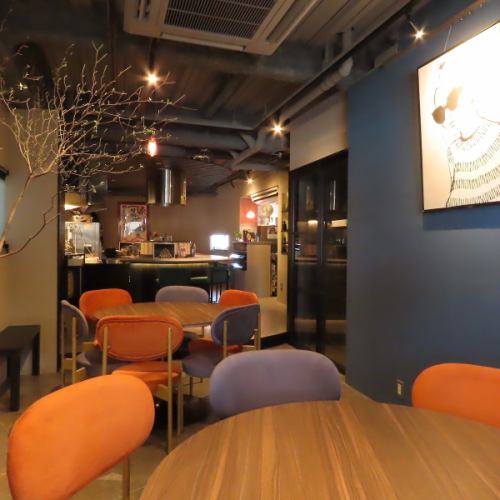 イノベーティブな店内