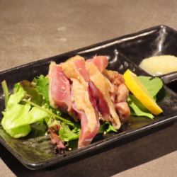 親赤鶏のタタキ