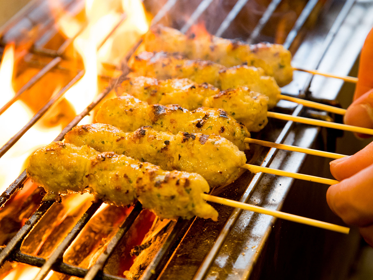 炭火焼きとり 鳥べえ 公式