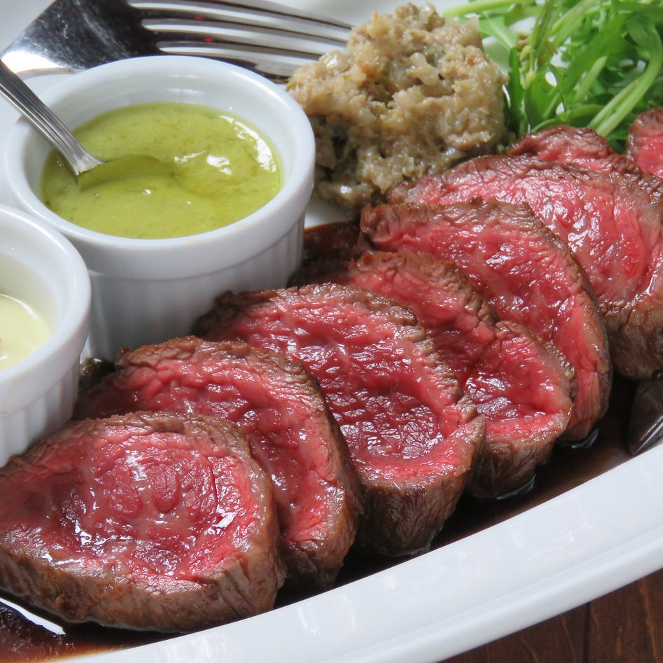 笑顔を引き出す、温かな接待。心を込めた「おもてなし」に自信◎