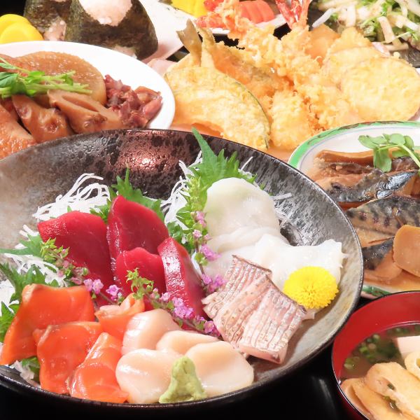 ＜当店の人気メニューが大集合＞こだわりが詰まった飲み放題付きのコースを各種ご用意！ご予約はお早めに！