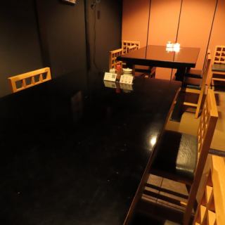 【完全個室】テーブル6名席をご用意♪完全個室だから安心してお食事をお愉しみ頂けます♪