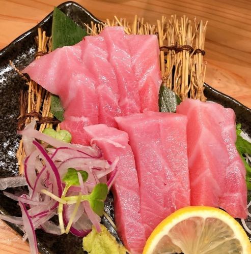 Raw fatty tuna sashimi