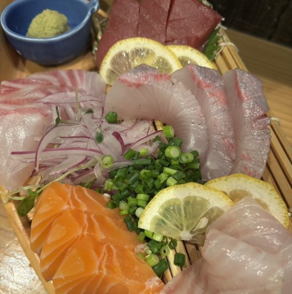 【鳥栖一の鮮度とコスパ?!】厳選お刺身5種盛り