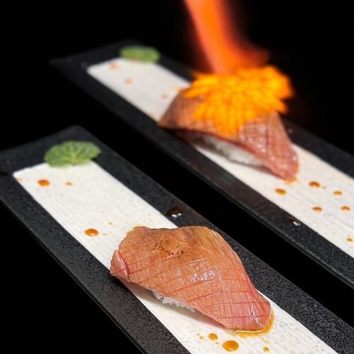 日立牛肉生握寿司（1个）