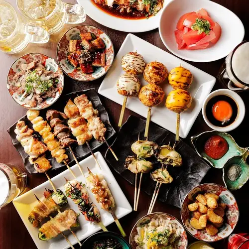 宴会向け飲み放題付きコース料理を、3,500円(税込)より各種ご用意しております！