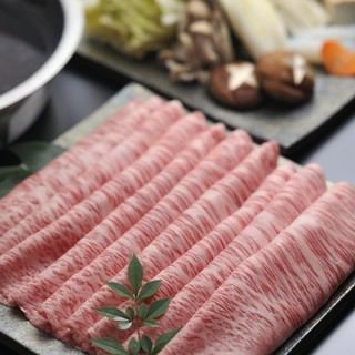 【極上佐賀牛 肩ロースのすき焼き鍋コース】 全8品6800円