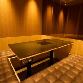 座敷スタイルの個室