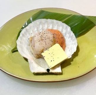 天然貝付きホタテ（1個）