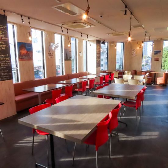 少人数から大人数まで貸切可！ゆったりイタリアンパーティー