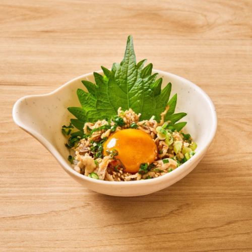 鶏皮ユッケ