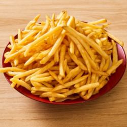 Mega-sized fries "Today is a festival!"