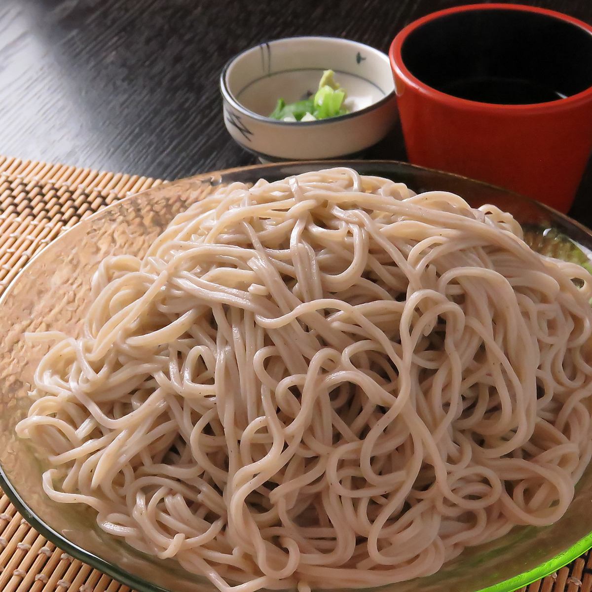 天ぷらやおそばなどの和食をご提供◎お酒も軽く一緒に楽しめます