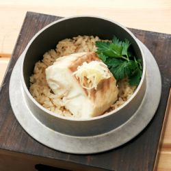 Sea bream rice pot