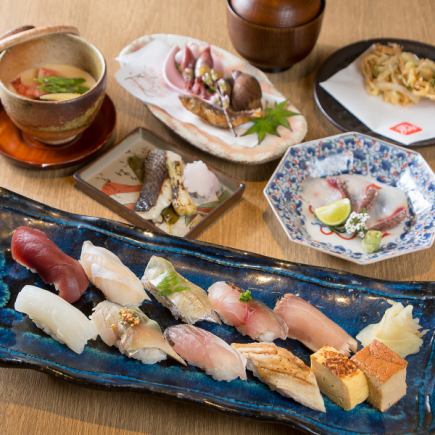 土，日，祝日　限定寿司ランチ　桜
