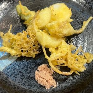 Bearded Garlic Tempura (Okra and Nagaimo)