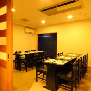 Private rooms are also available as a reserved floor.It is a seat where you can eat without worrying about the surroundings such as various dinners.