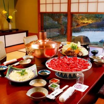 [Private room] Domestic beef sukiyaki course (9,350 yen)