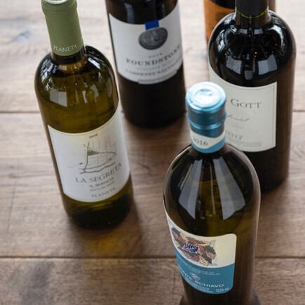 【厳選ワイン】料理との相性抜群の一杯が見つかる◎豊富なセレクションからご提案します