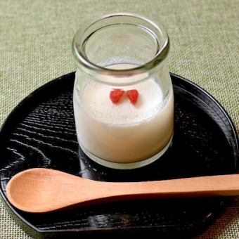 杏仁豆腐