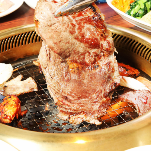 Please enjoy delicious grilled meat !!