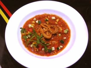 Spicy tomato stew of trippa (offal)