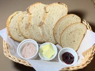 Assorted 3 types of rye sliced bread ~ with butter, German jam and liver paste ~