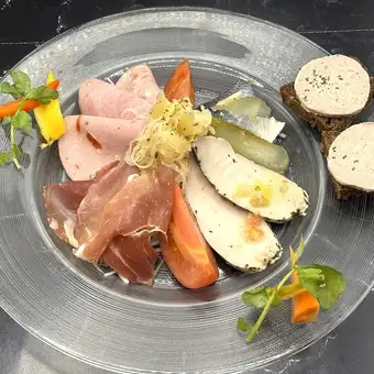 ☆席のみ予約の方も必見！【JSドイツオードブルコース】カルテスエッセン=冷たい食事
