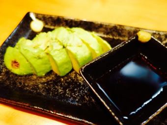 Avocado sashimi / chicken wasabi pon