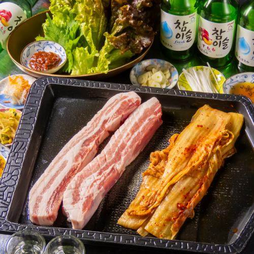 Very popular samgyeopsal◎