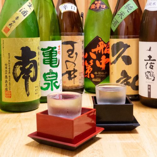 日本酒も豊富に取り揃え♪