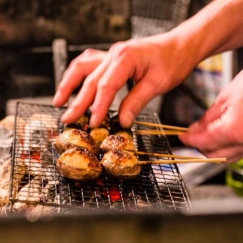 All-you-can-eat charcoal grilled yakitori and drink
