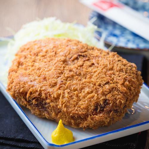 Big piglet minced meat cutlet